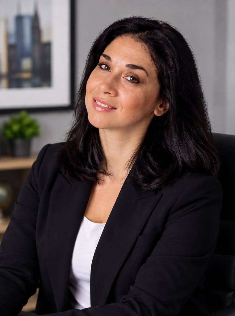 Ana Lucia Executive